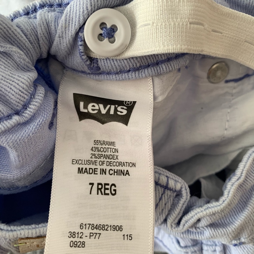 Levi’s Girls Bermuda Jean Shorts - Picture 2 of 11